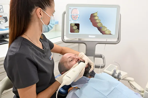 Scanner intraoral